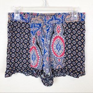 ‼️CLEARANCE‼️ No Boundaries Boho Flower Patterned Elastic Shorts